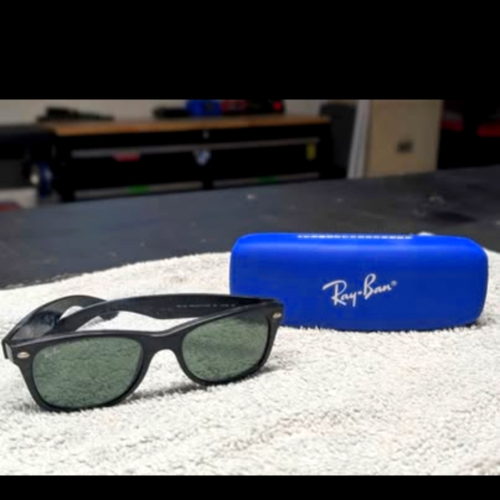 Ray-Ban New Wayfarer Sunglasses